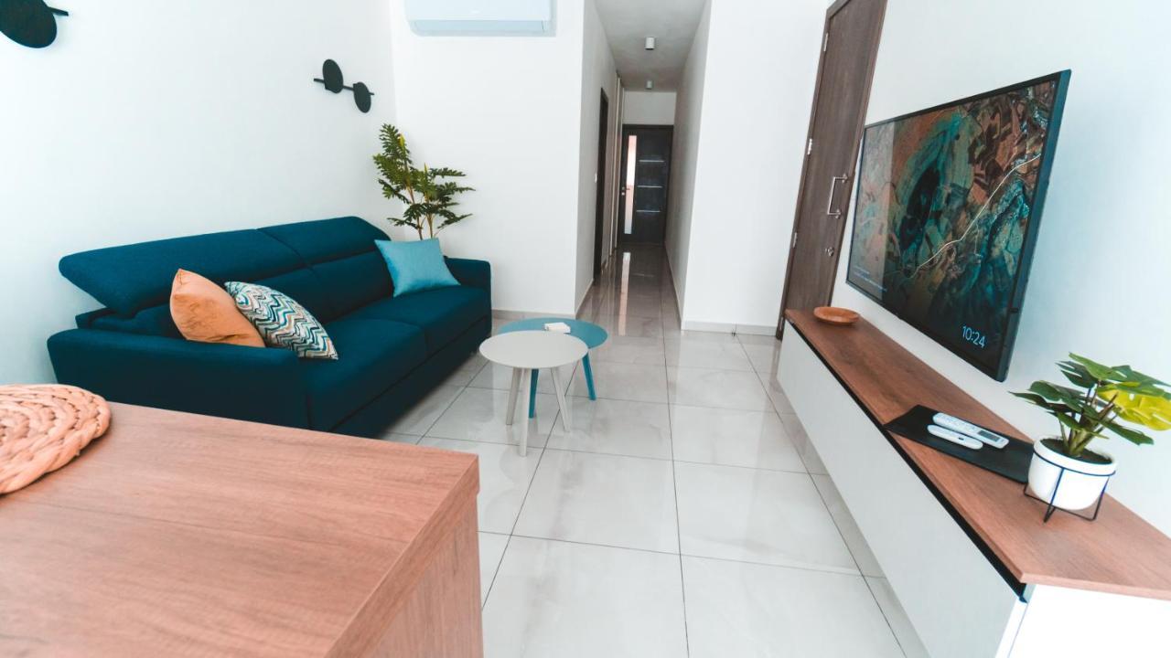 Ideal Location, Stylish 1Br Apartment With Free Parking Sliema Exterior photo